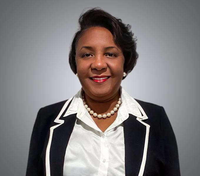 Carmen Thomas-Browne headshot